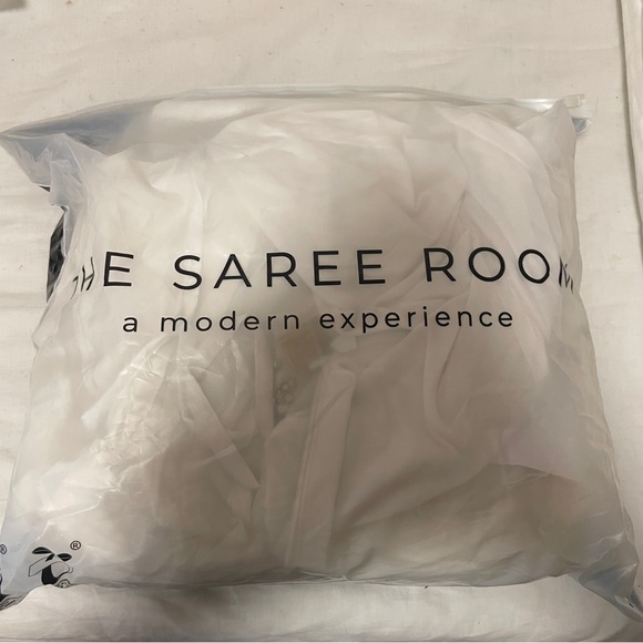 45” White Tara Lengha Skirt (XS) (BNWT) - Picture 10 of 16